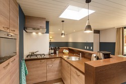 Küche eines VIP-Bungalows